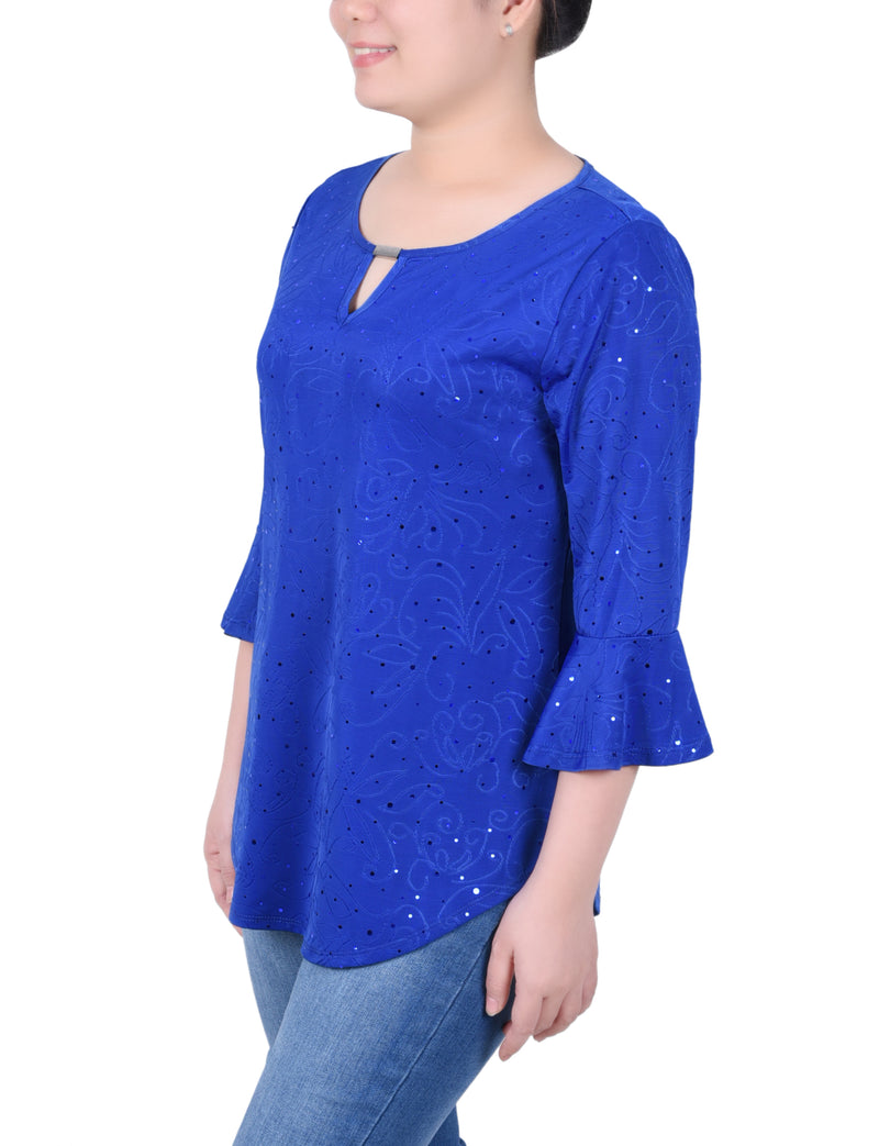 3/4 Bell Sleeve Top With Hardware