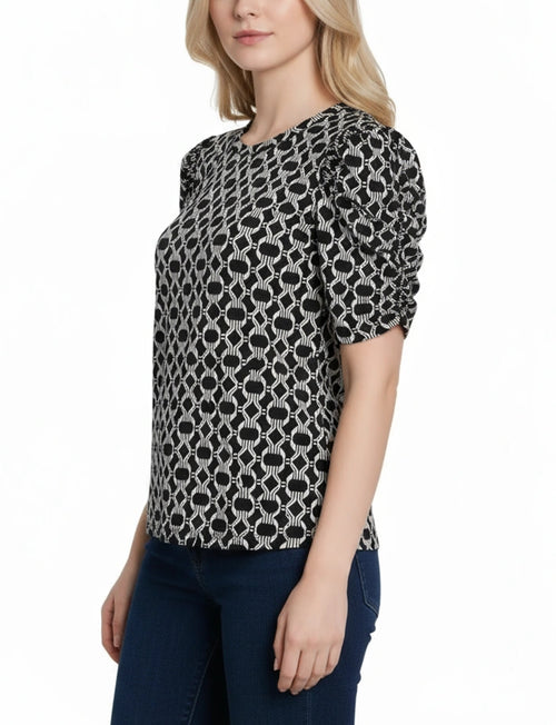 Petite Short Sleeve Scoop Neck Top