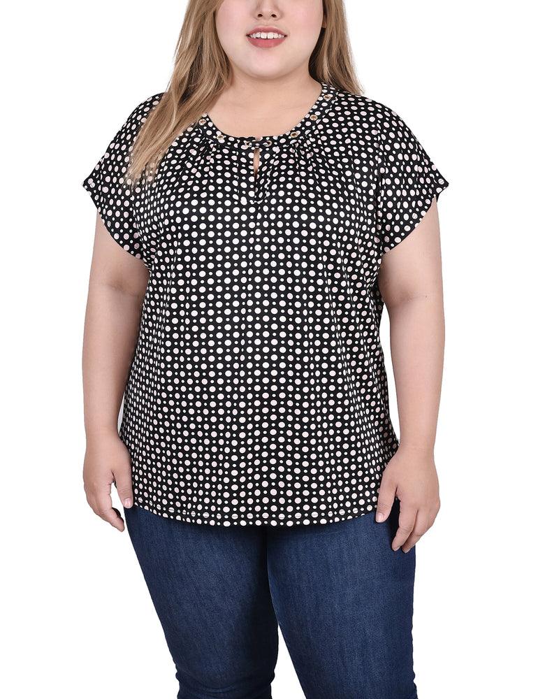 Plus Size Extended Sleeve Top With Grommets