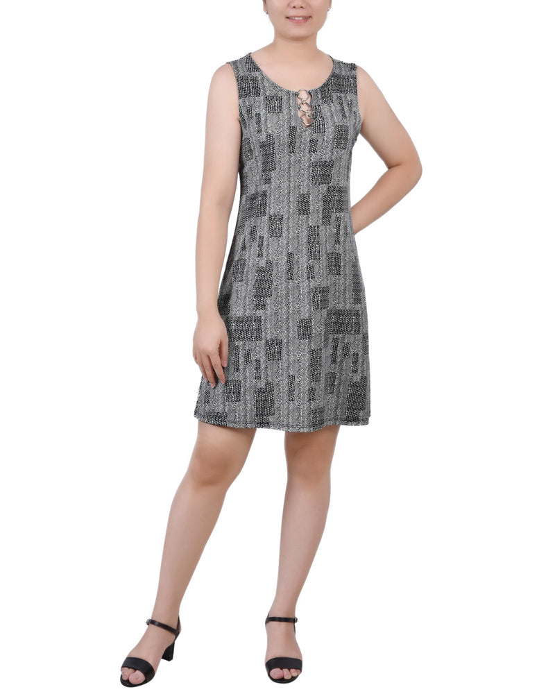 Sleeveless Dress With 3 Rings