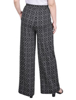 Wide Leg Pull On Pant