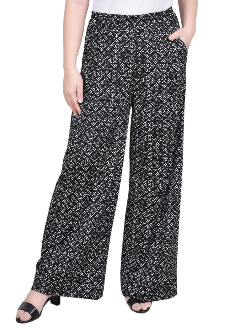 Wide Leg Pull On Pant