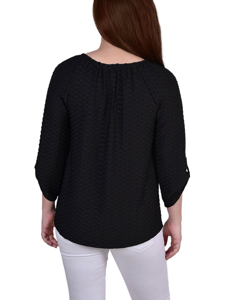 Petite 3/4 Sleeve Honeycomb Top