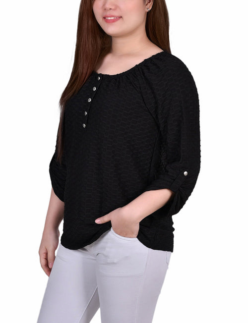 Petite 3/4 Sleeve Honeycomb Top