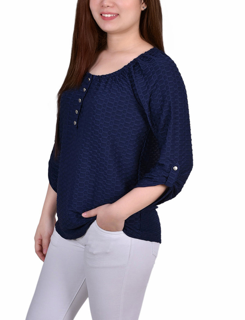 Petite 3/4 Sleeve Honeycomb Top