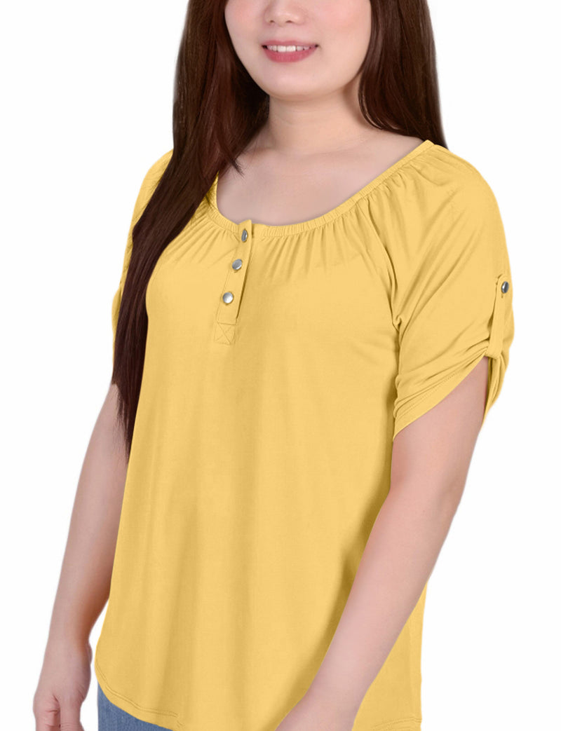 Petite Short Sleeve Round Neck Henley Top