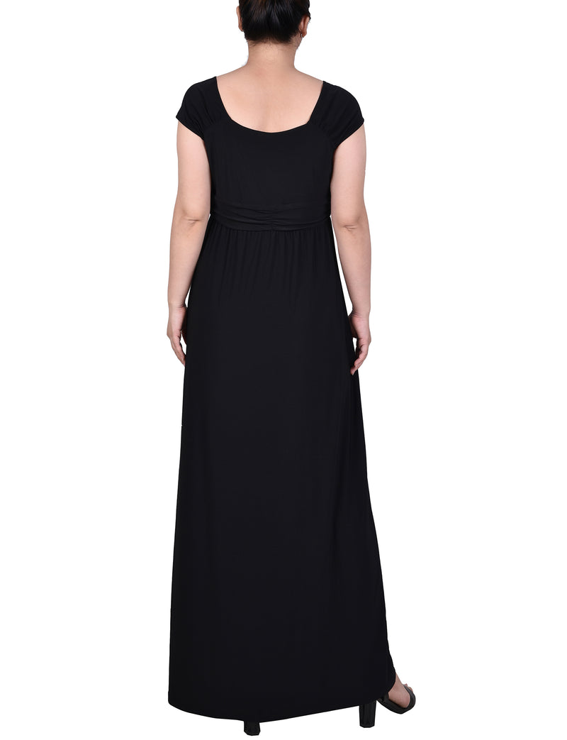 Petite Ruched Empire-Waist Maxi Dress NY COLLECTION Petite Ruched Empire-Waist Maxi Dress NY COLLECTION
