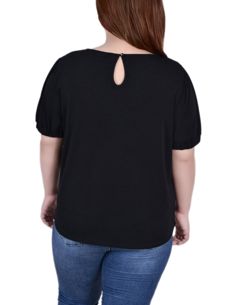 Plus Size Short Puff Sleeve Top With Lace