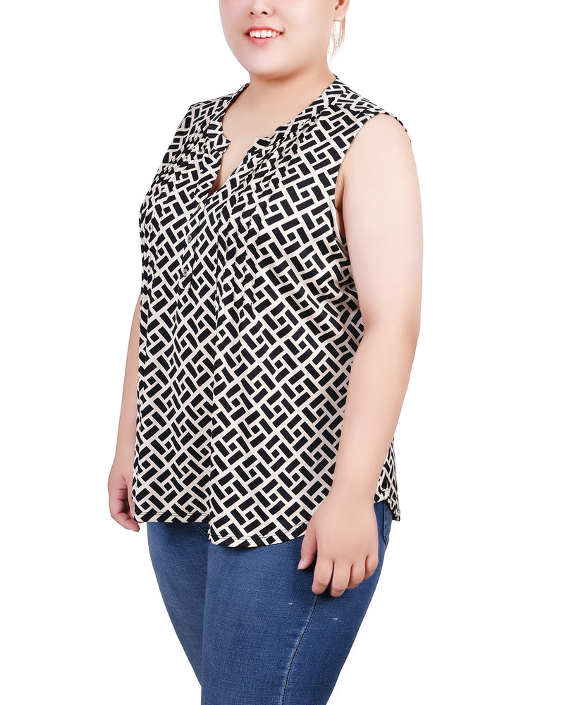 Plus Size Sleeveless Knit Y Neck Top