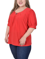 Plus Size Short Sleeve Balloon Sleeve Top With Hardware