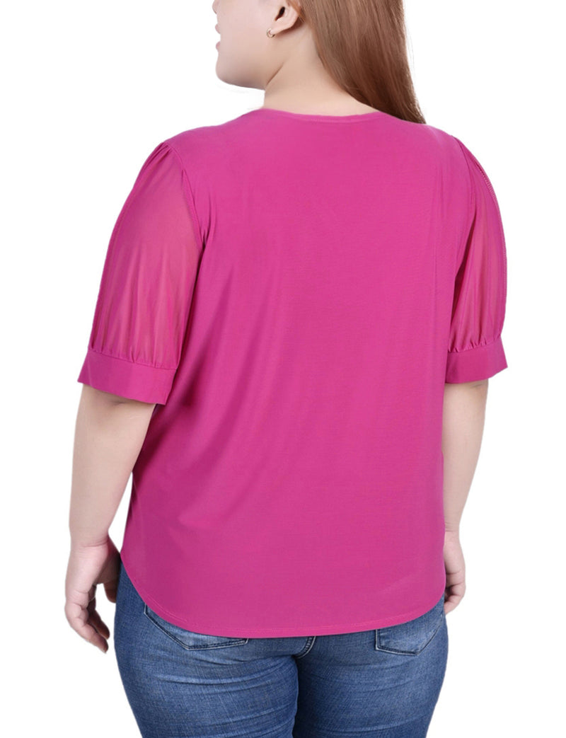 Plus Size Short Puff Sleeve V Neck Top