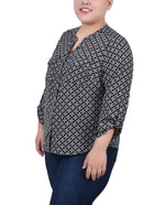 Plus Size 3/4 Roll Tab Sleeve Y-Neck Blouse